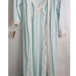 NWT Vintage 60s Ice Blue Lace Peignoir Set Robe & Nightgown Bridal M